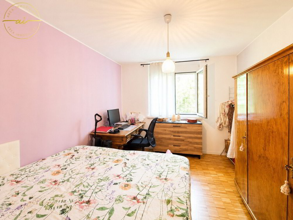 4 rooms Apartment to buy in Morbio Inferiore - image 1/12
