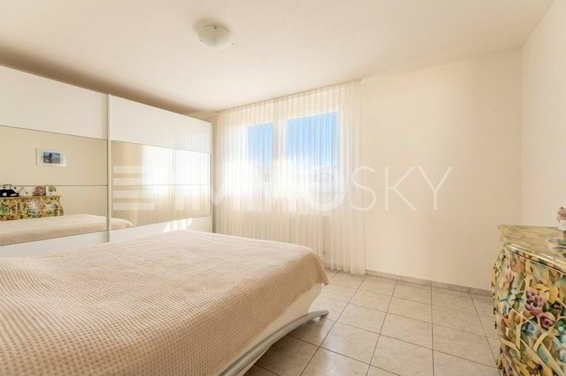 5 rooms Apartment to buy in Amriswil - image 1/5