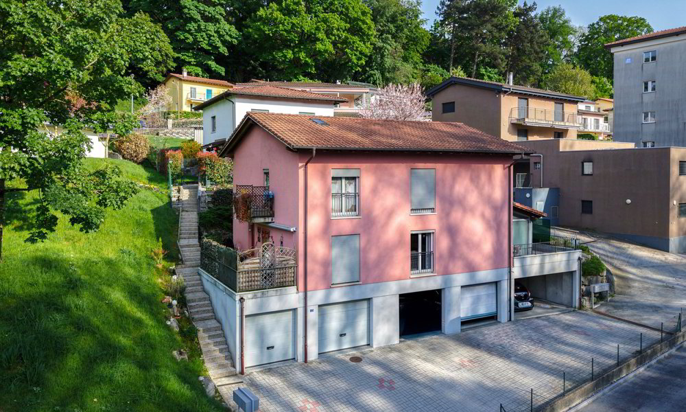 4.5 rooms Apartment to buy in Mendrisio - image 1/18