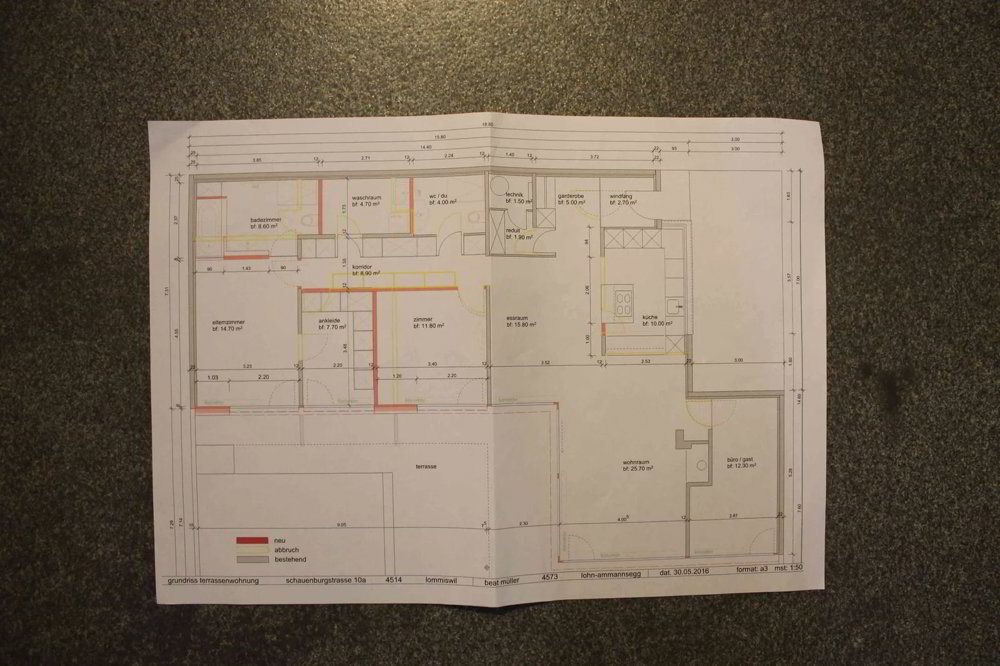 6.5 rooms Apartment to buy in Lommiswil - image 1/11