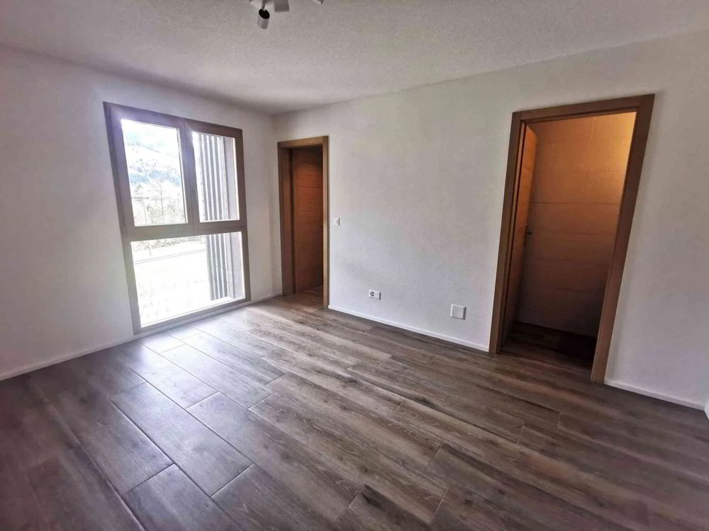 4.5 rooms Apartment to buy in Enney - image 1/6