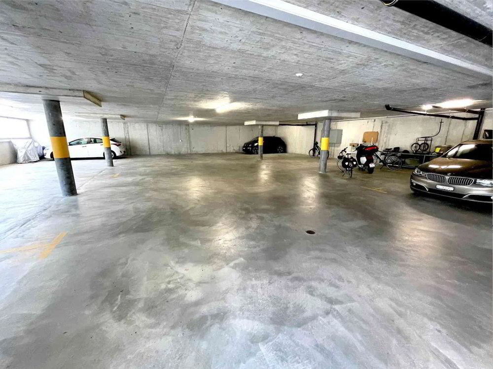 null rooms Car park, garage to buy in Nussbaumen AG - image 1/5