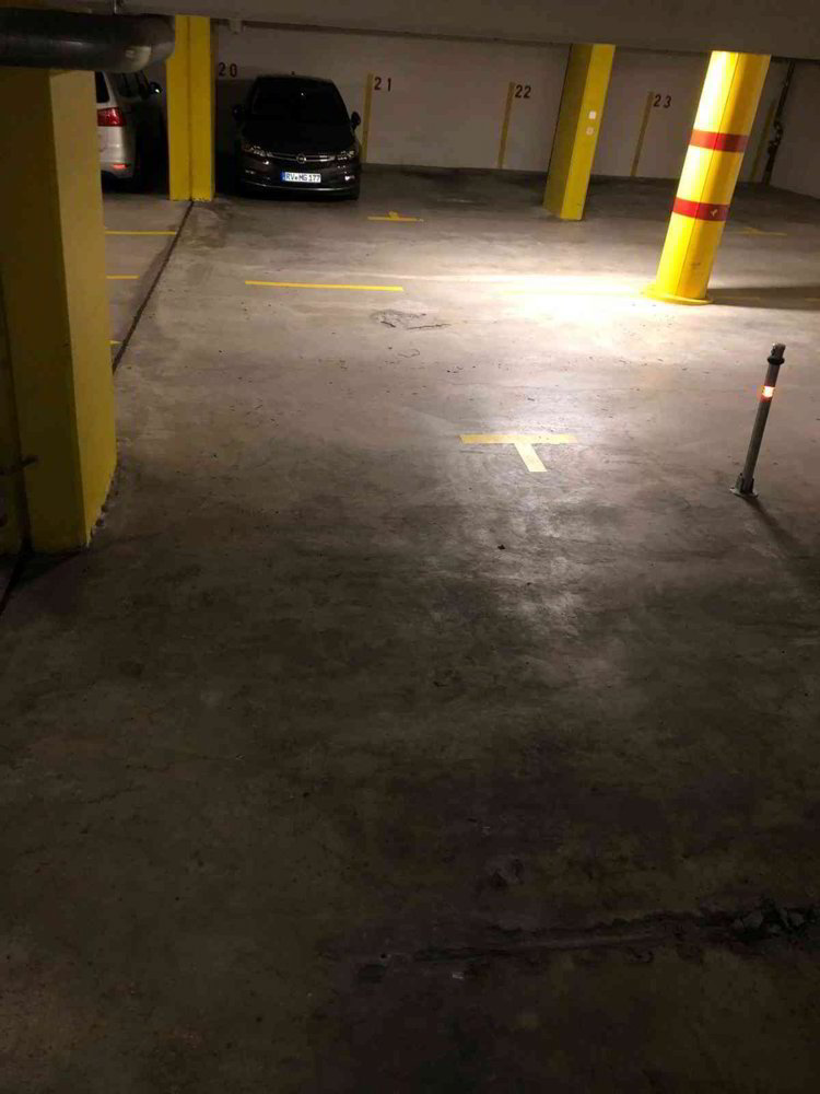 Tiefgaragenplatz im Swissholiday Park/Axenfels - Ansicht 4