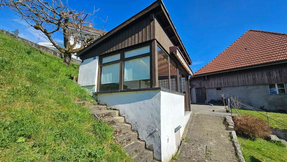 Einfamilienhaus oder Zweigenerationenhaus mit grossem Umschwung - Ansicht 3