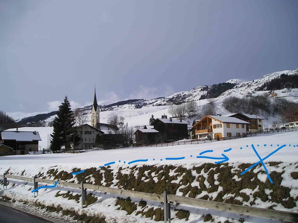 Bauland im Ferienort Val Lumnezia sofort zu verkaufen - Ansicht 2