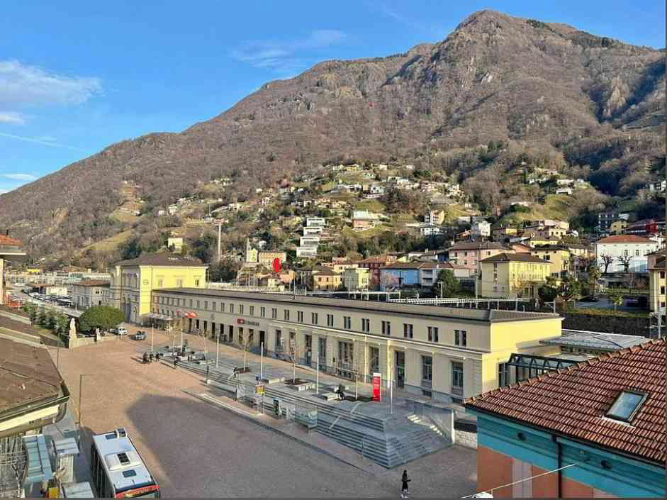 7.5 rooms House to buy in Bellinzona - image 1/13