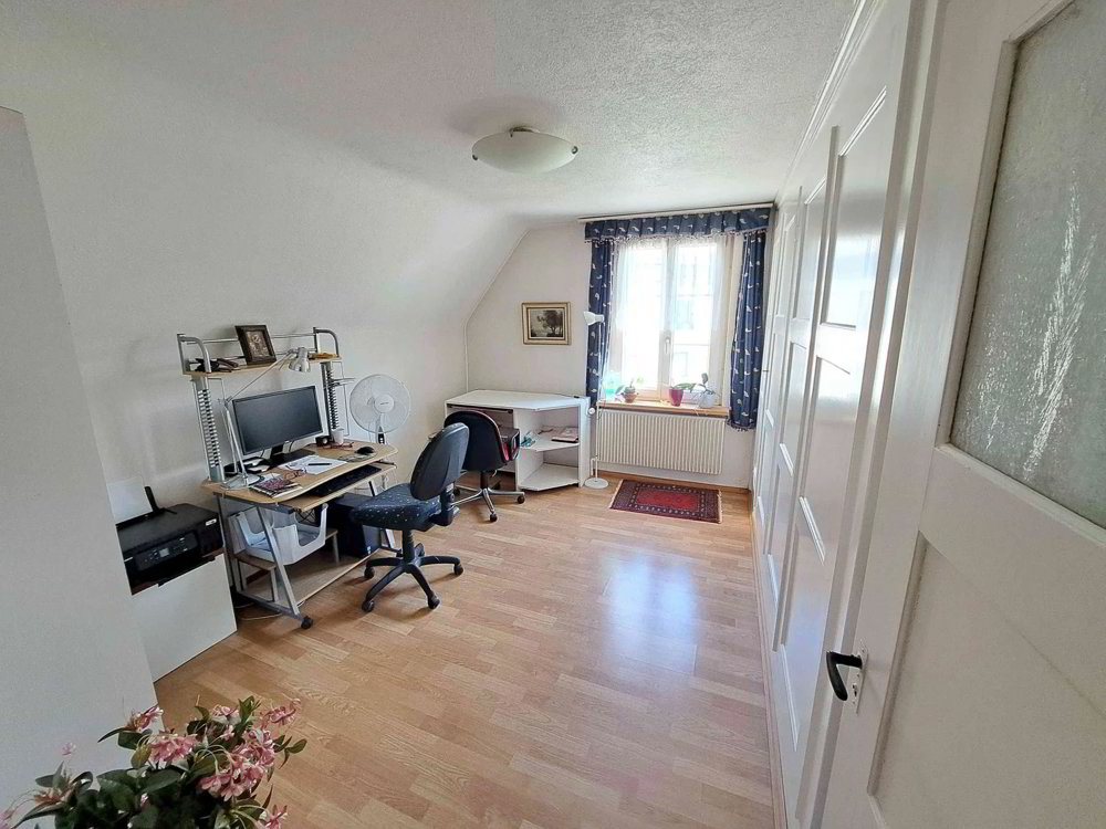 5 rooms House to buy in Dottikon - image 1/13