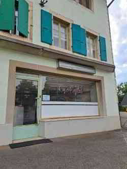 Bureau & Commerce 1 pièces à louer à Le Landeron - image 1/2