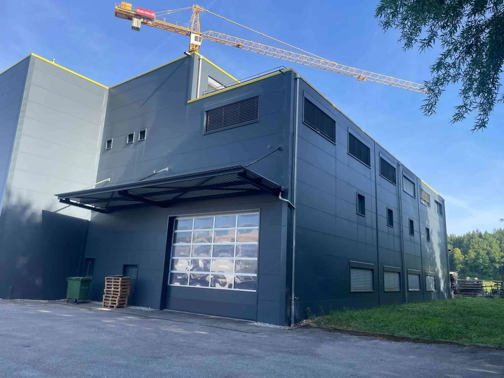 Fabrikations- und Lagerhalle / Werkstatt - Mehr