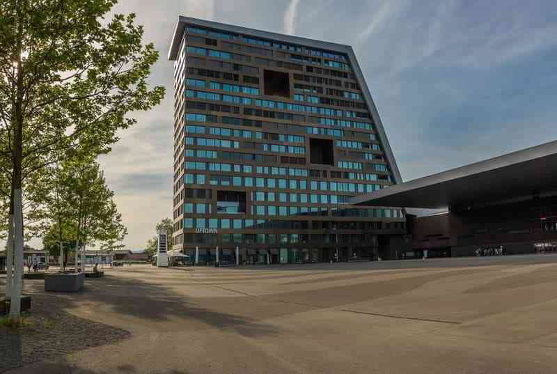 1 rooms Office & Commercial for rent in Zug - image 1/4