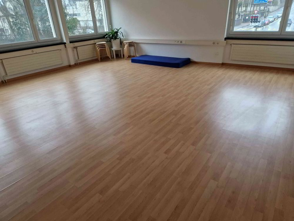2 Zimmer Büro zu vermieten in Lenzburg - Bild 1/2