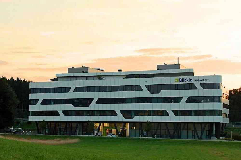 Moderne Büroräume in Lyssach zu vermieten - Ansicht 2