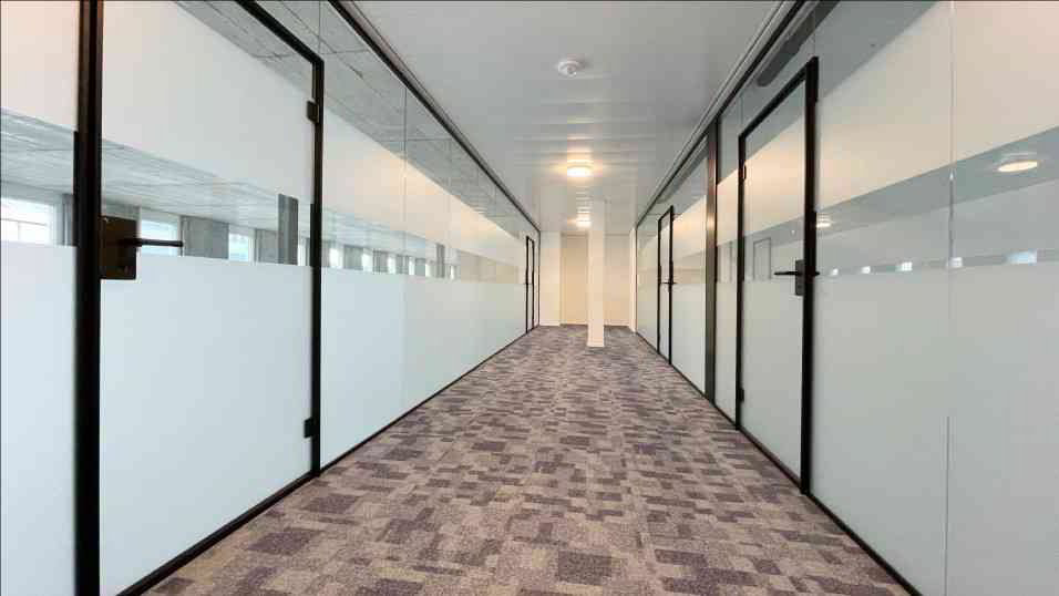 Ufficio & Commercio di 1 locali in affitto a Muri AG - immagine 1/4