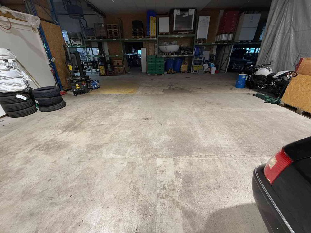 1 rooms Office & Commercial for rent in Galgenen - image 1/7