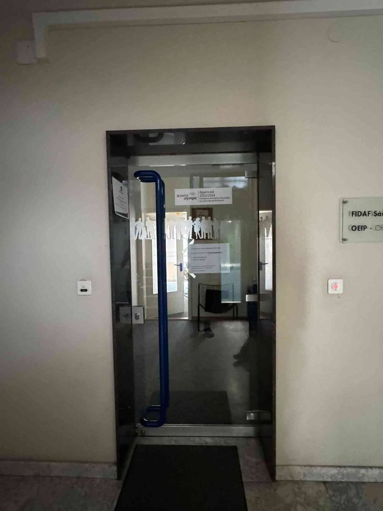 1 Zimmer Büro zu vermieten in Fribourg - Bild 1/2