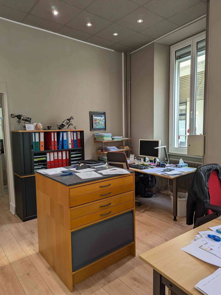 Bureaux de 70 m² proche de la gare -PRATIQUE ET BIEN SITUÉ- - Ansicht 4