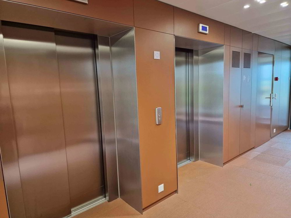 Ufficio & Commercio di 1 locali in affitto a Risch - immagine 1/7