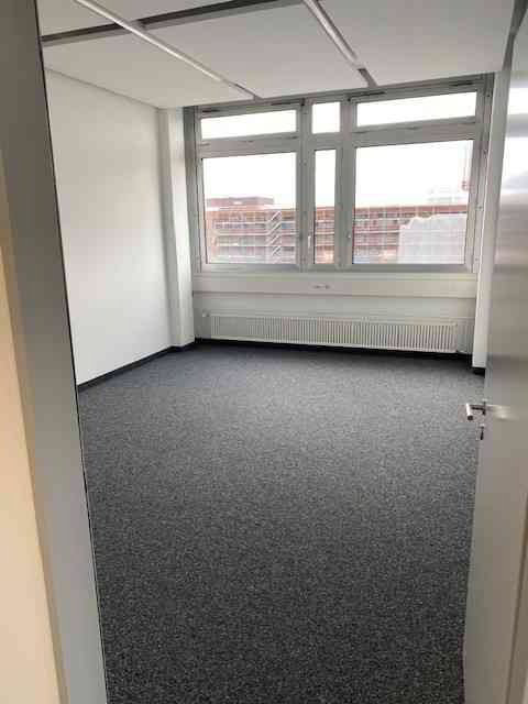 Kopie Moderne Büroräumlichkeiten in Regensdorf - Ansicht 2