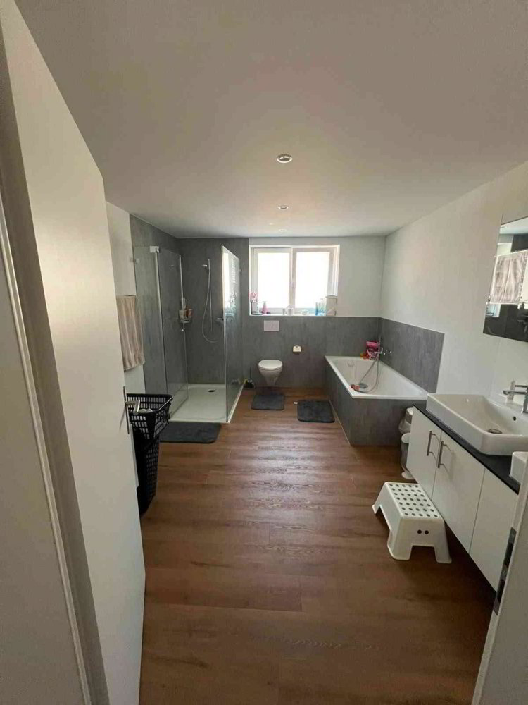 5.5 rooms Apartment for rent in Berg TG - image 1/9