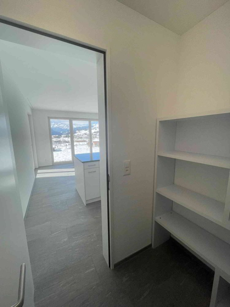 Appartamento di 2.5 locali in affitto a Laax GR - immagine 1/12