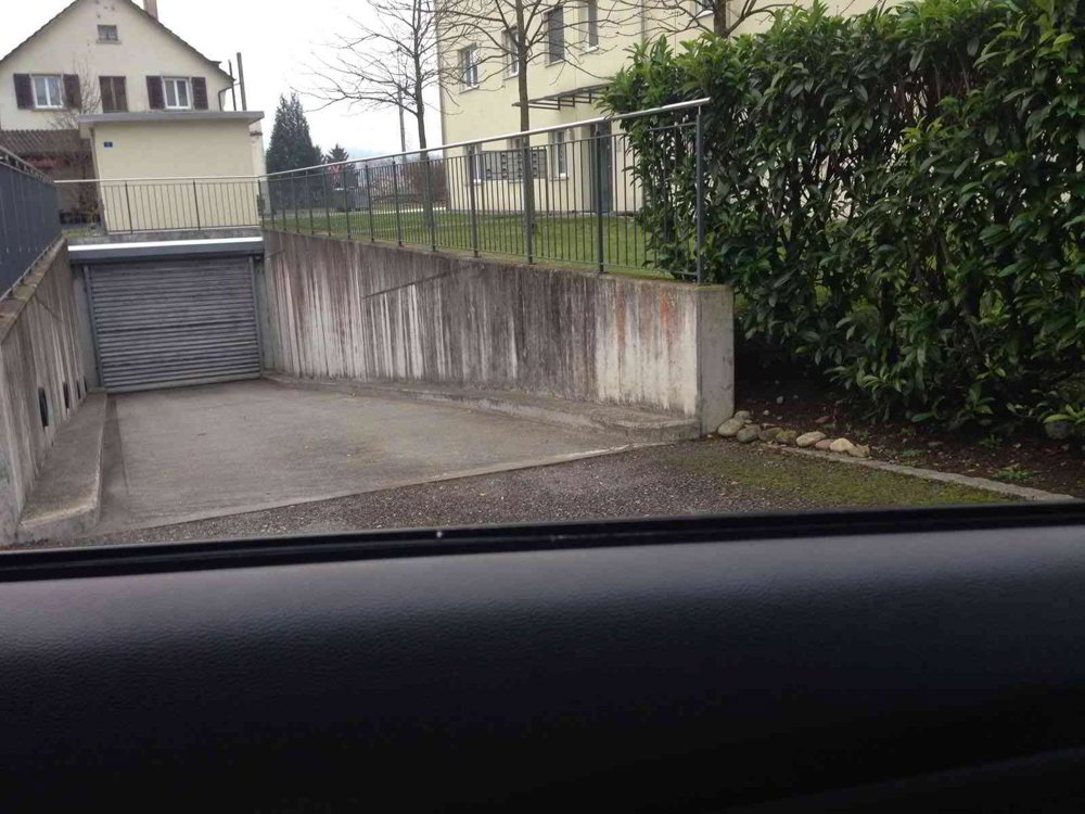null rooms Car park, garage for rent in Unterentfelden - image 1/6