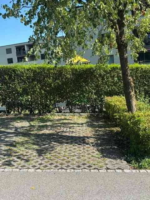 Parcheggio, garage di null locali in affitto a Adligenswil - immagine 1/1