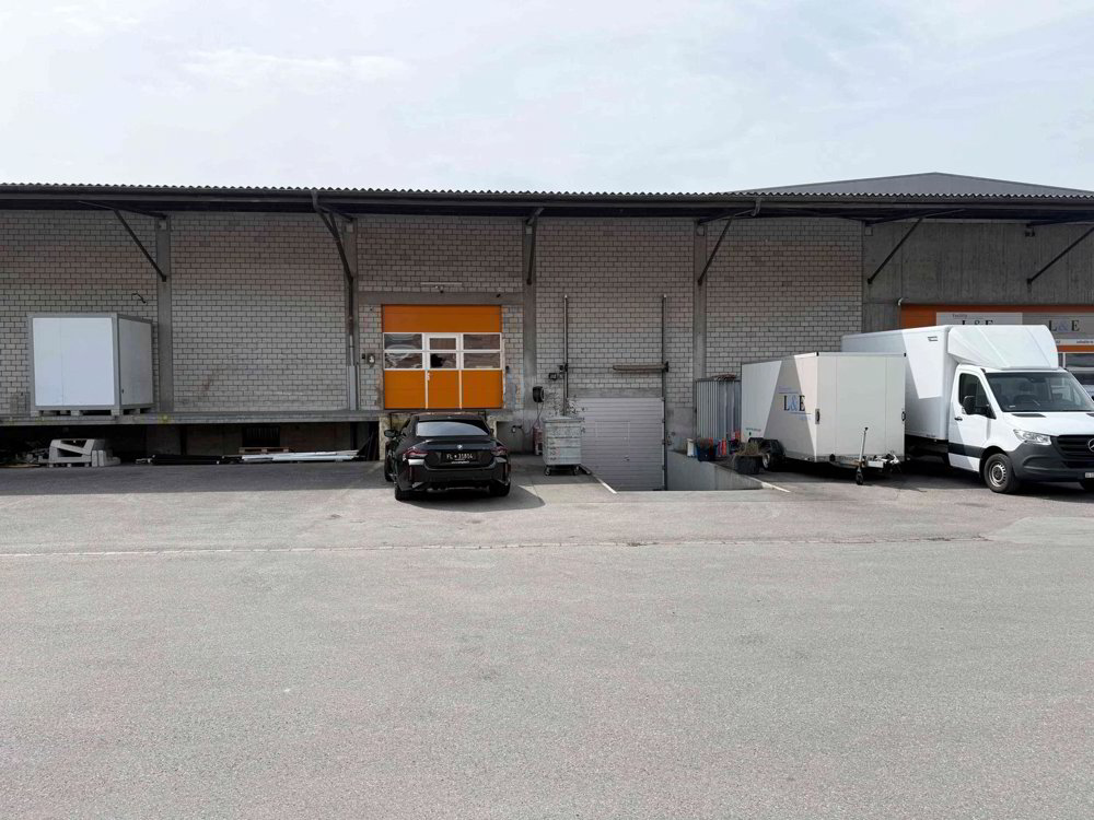 null Zimmer Parkplatz, Garage zu vermieten in Buchs SG - Bild 1/4