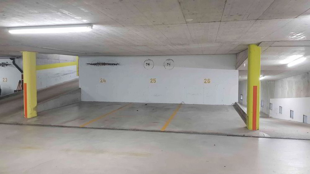 null rooms Car park, garage for rent in Küssnacht am Rigi - image 1/2