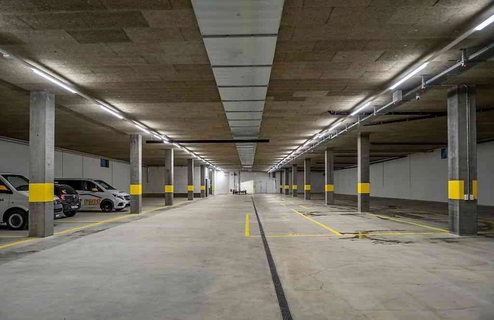 null rooms Car park, garage for rent in Seengen - image 1/1