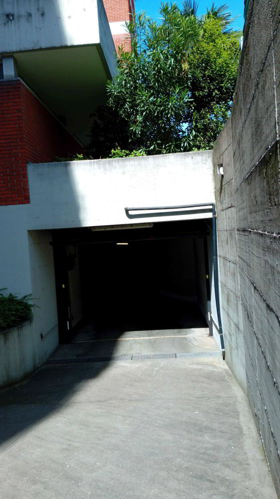 null rooms Car park, garage for rent in Lugano - image 1/6