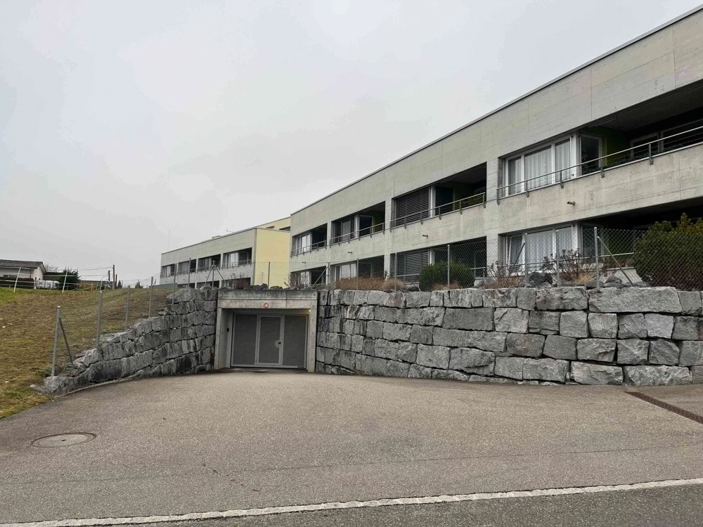 Parcheggio, garage di null locali in affitto a Zetzwil - immagine 1/3