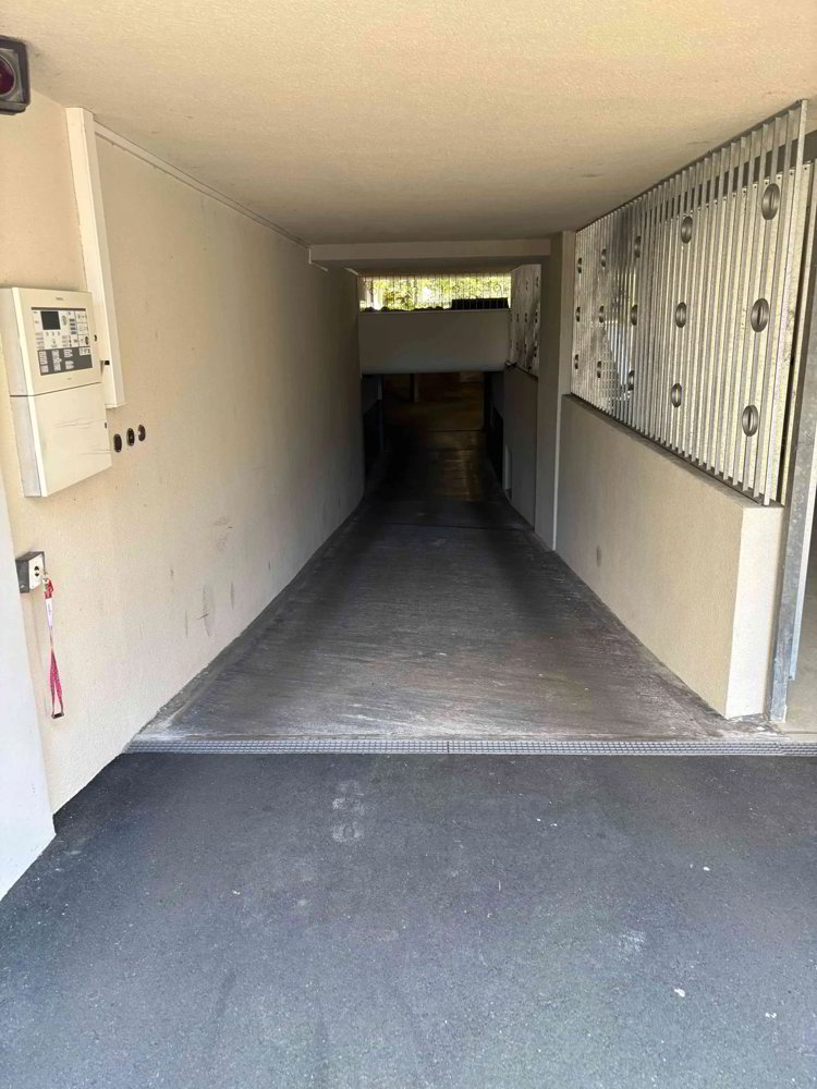 Underground parking (Tiefgaragen-Plätze, 4057 Basel) - Ansicht 2