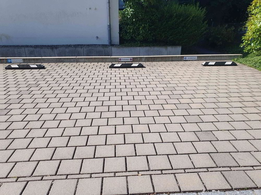 null rooms Car park, garage for rent in Männedorf - image 1/1