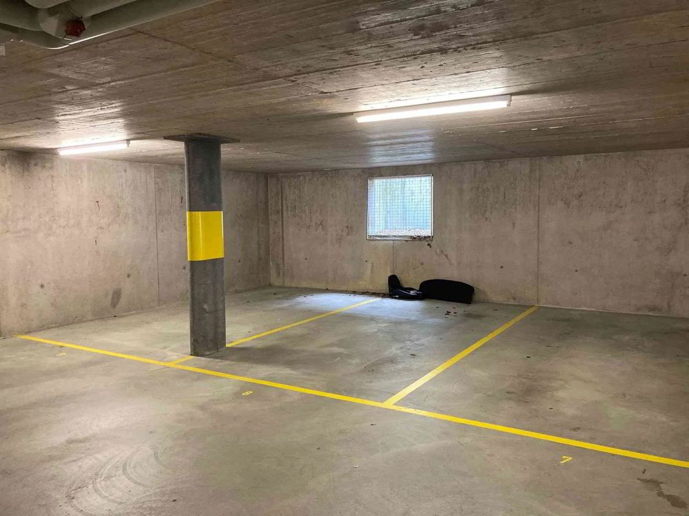 null rooms Car park, garage for rent in Schaffhausen - image 1/1