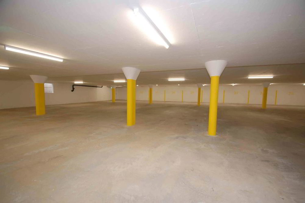 null rooms Car park, garage for rent in Oberbipp - image 1/1