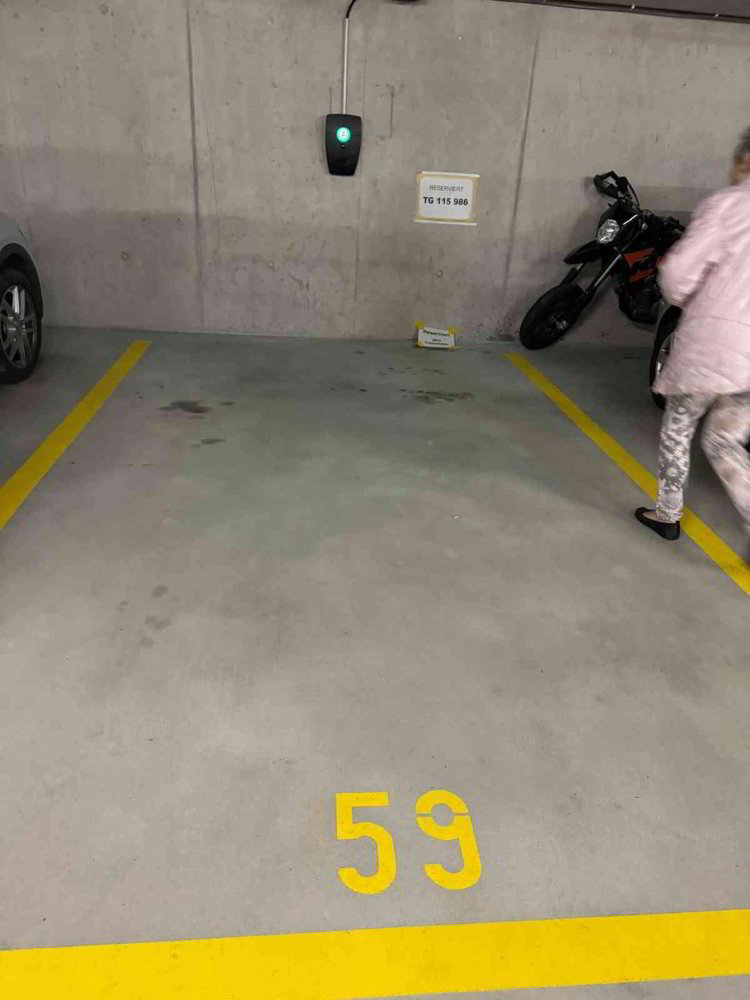 null Zimmer Parkplatz, Garage zu vermieten in Frauenfeld - Bild 1/1