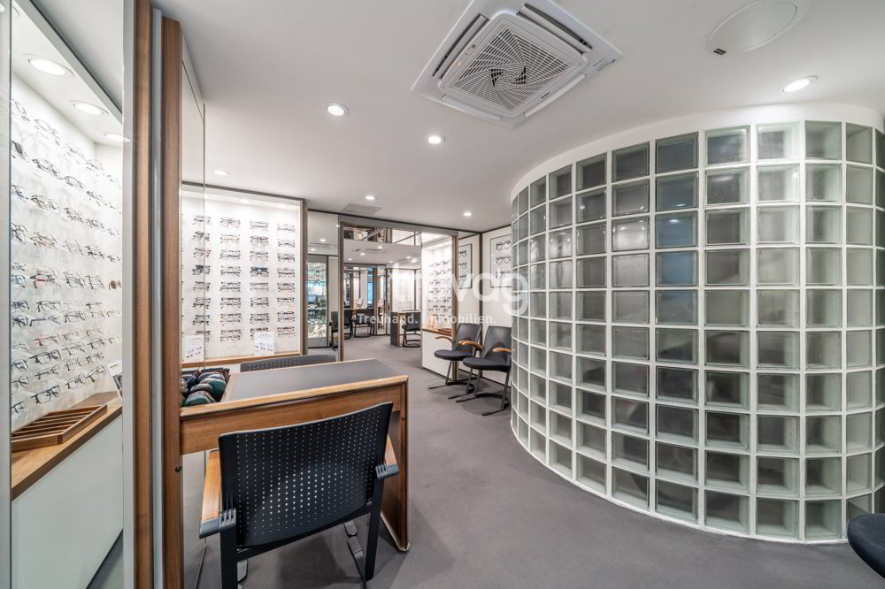 Bureau & Commerce null pièces à acheter à Zofingue - image 1/6