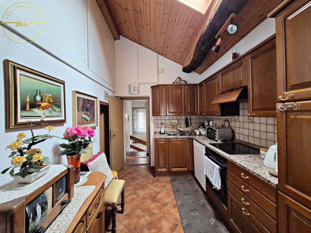 Immeuble d'habitation de 11 pièces en vente à Rivera - Mehr