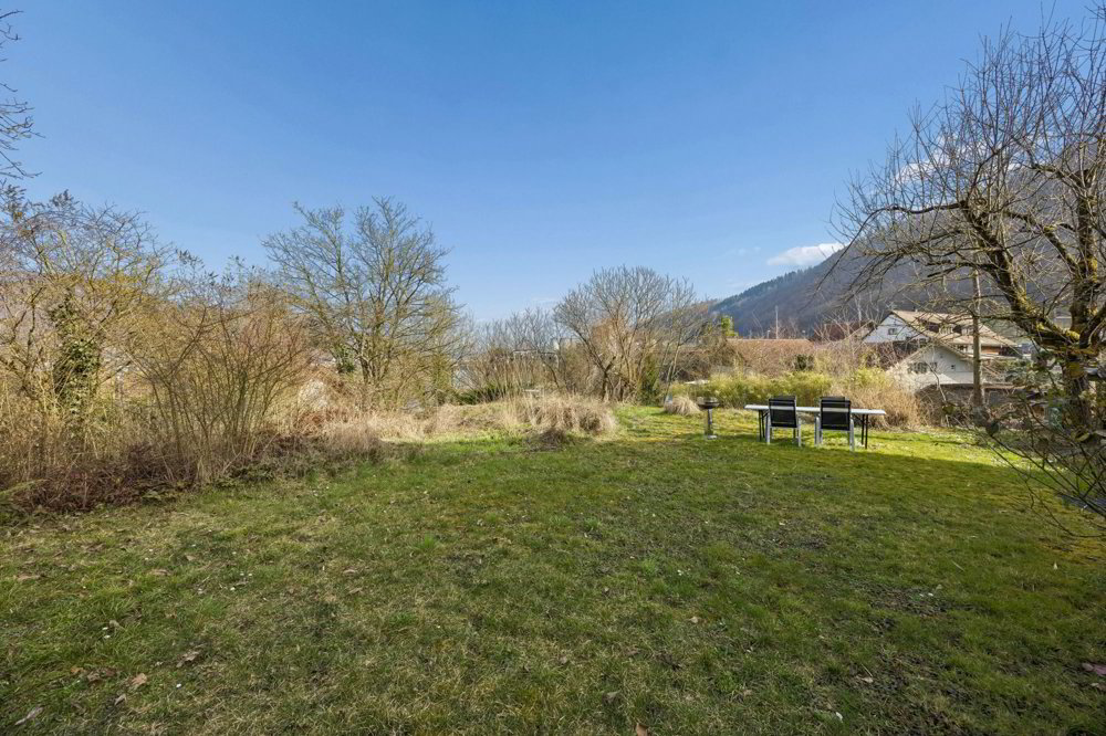 790 m² Grundstück in sonniger Wohnlage – vielseitige Möglichkeiten für Umbau, Erweiterung oder Ersatzneubau - Ansicht 4
