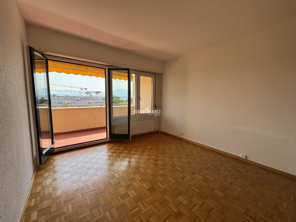 6 Zimmer Wohnung zum verkaufen in Versoix - Bild 1/7