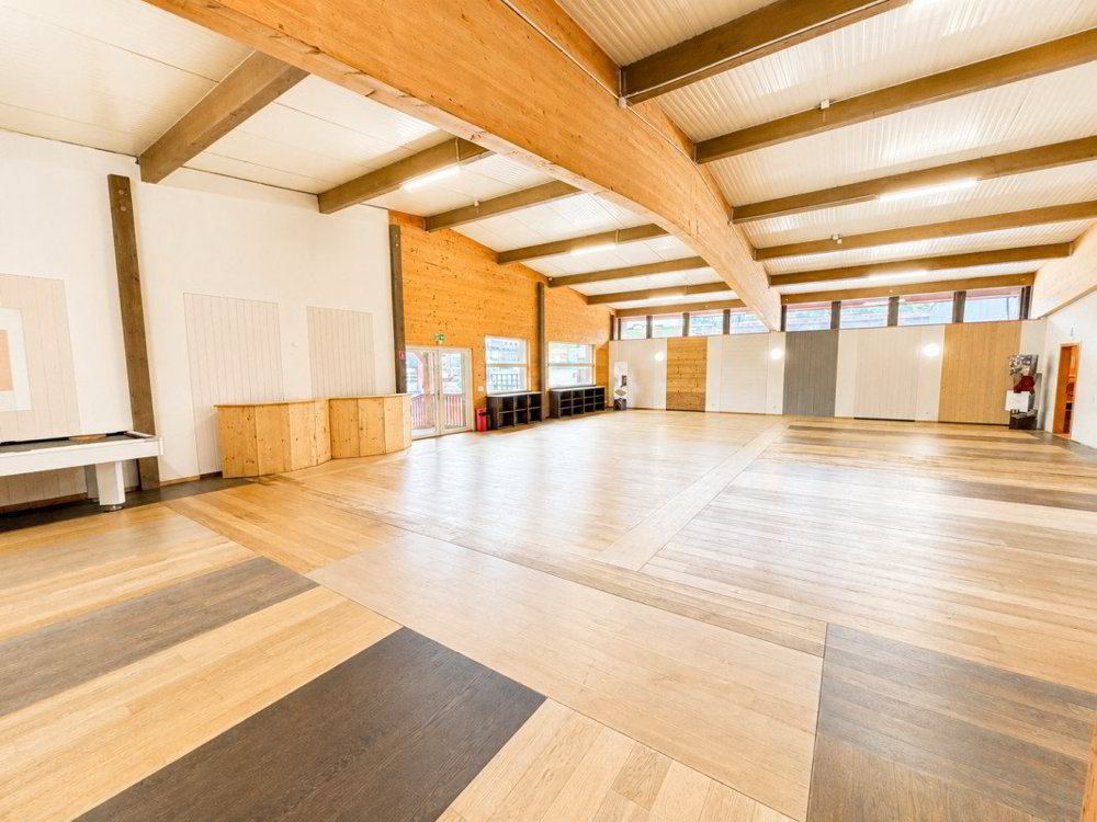 Local commercial de 371 m² - Ansicht 2