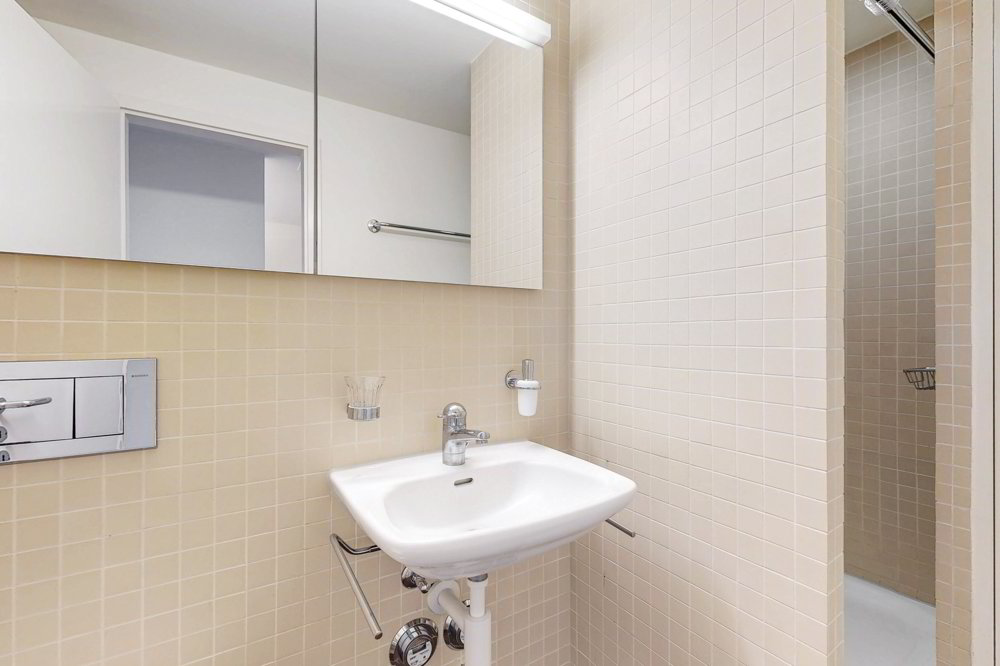 1 rooms Apartment for rent in Basel - image 1/7