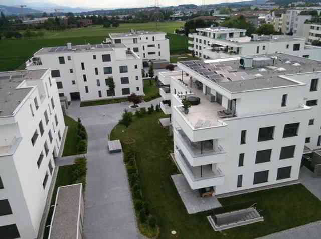 null Zimmer Parkplatz, Garage zu vermieten in Steinhausen - Bild 1/1