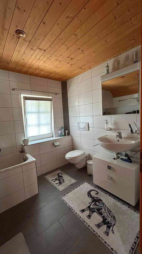 5.5 rooms Apartment for rent in Sevelen - image 1/13