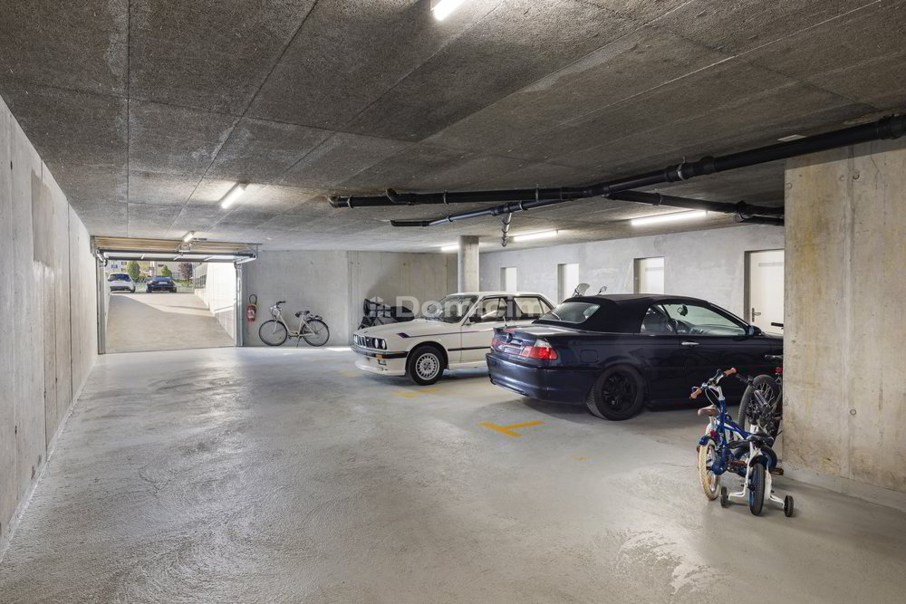 Parking, garage null pièces à acheter à Saxon - image 1/5