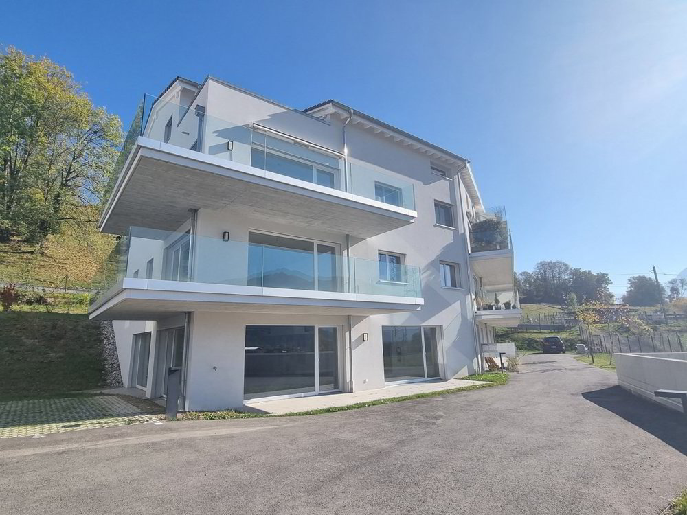 1 rooms Office & Commercial to buy in Ollon VD - image 1/8