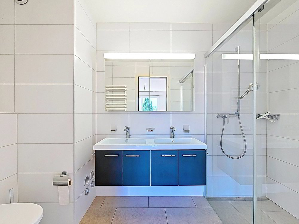3 rooms Apartment to buy in Corseaux - image 1/13