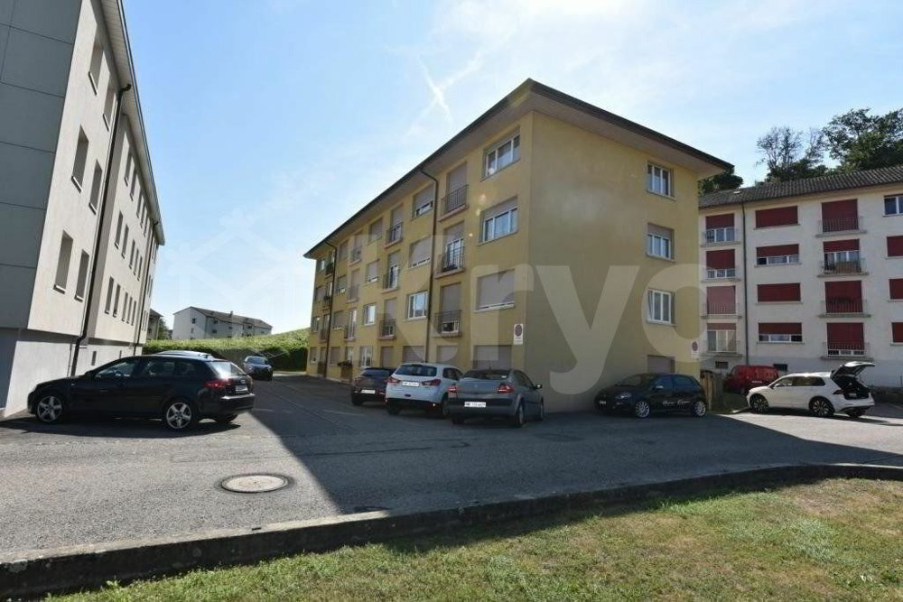 3 rooms Apartment for rent in Cortaillod - image 1/8