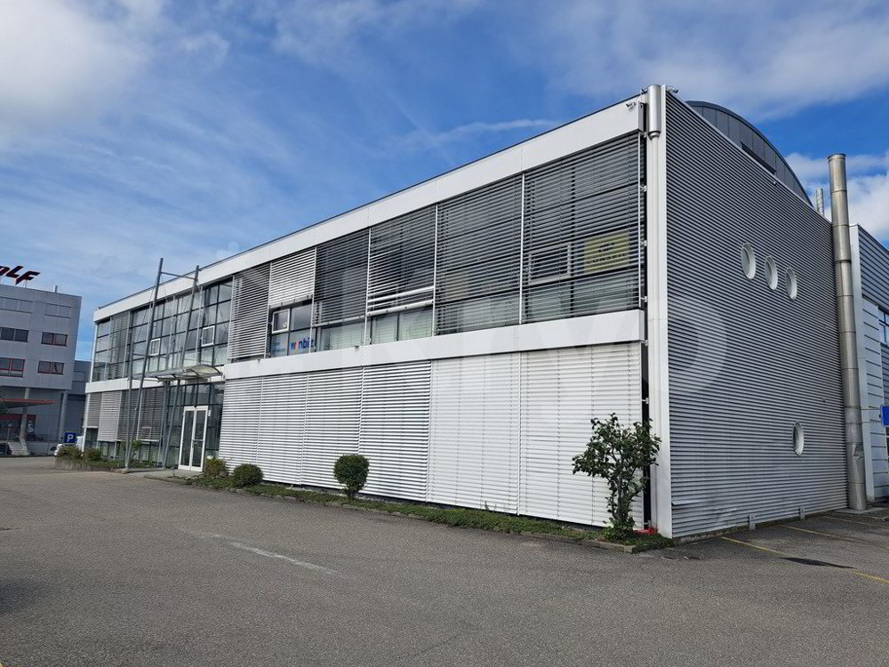 null rooms Office & Commercial for rent in Corminboeuf - image 1/3