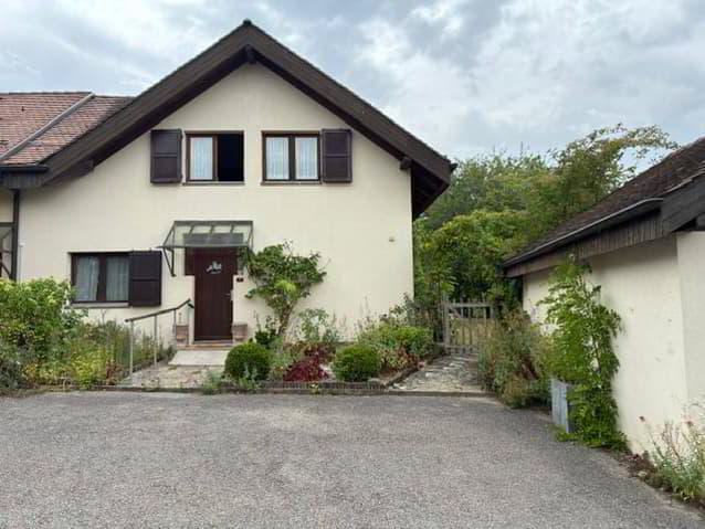 6.5 Zimmer Haus zum verkaufen in Féchy - Bild 1/10